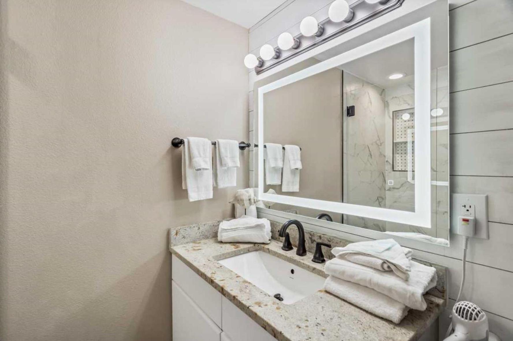 Shores Of Panama 3 Bedroom With Wrap-around Balcony! Apartment Panama City Beach